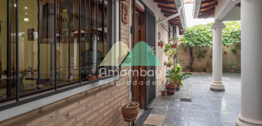 0590 CASA EN LAMBARÉ, ZONA MUNICIPALIDAD