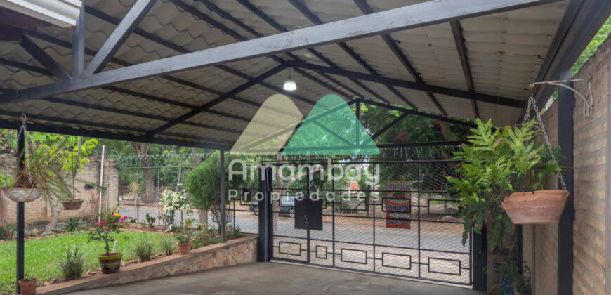 0590 CASA EN LAMBARÉ, ZONA MUNICIPALIDAD