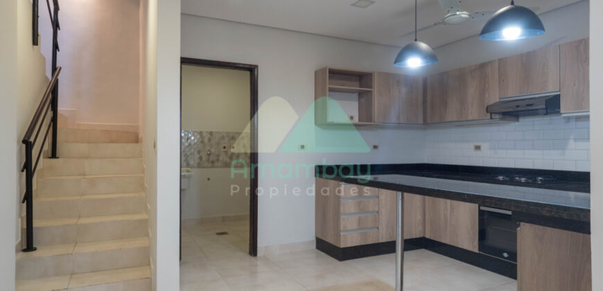 0593 DÚPLEX EN LAMBARÉ,  ZONA AVDA. SAN ISIDRO