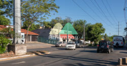 0592 CASA EN BARRIO SANTA LIBRADA, ZONA IGLESIA CAPUCHINOS