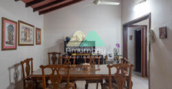 0592 CASA EN BARRIO SANTA LIBRADA, ZONA IGLESIA CAPUCHINOS