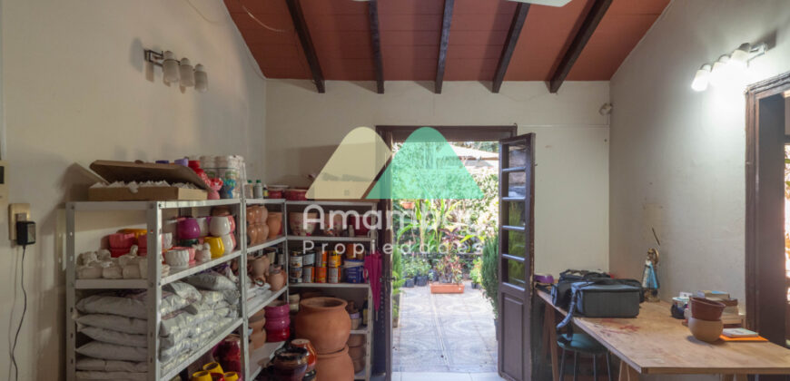 0592 CASA EN BARRIO SANTA LIBRADA, ZONA IGLESIA CAPUCHINOS