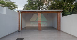 0595 DÚPLEX EN LAMBARÉ, BARRIO SAN ANTONIO