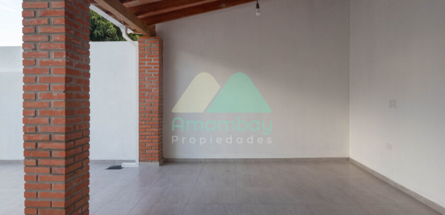 0595 DÚPLEX EN LAMBARÉ, BARRIO SAN ANTONIO