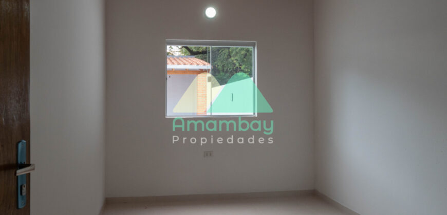 0595 DÚPLEX EN LAMBARÉ, BARRIO SAN ANTONIO