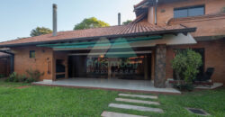 0596 CASA EN BARRIO MARISCAL ESTIGARRIBIA, ZONA CASA RICA