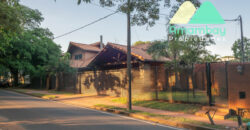 0596 CASA EN BARRIO MARISCAL ESTIGARRIBIA, ZONA CASA RICA