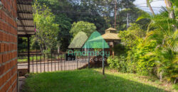 0597 TERRENO EN ITÁ ENRAMADA, ZONA AVDAS. PERÓN Y CACIQUE LAMBARÉ