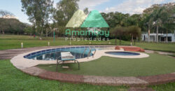 0601 RESIDENCIA EN LAMBARÉ, BARRIO PARQUES DEL YACHT