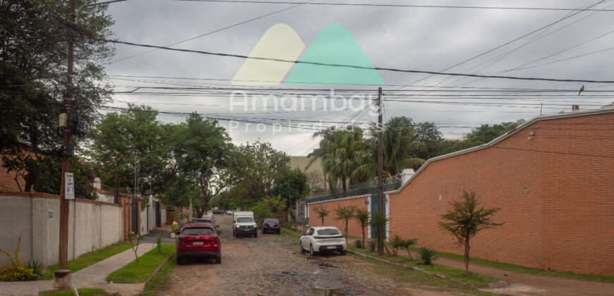 0604 TERRENO EN BARRIO HERRERA, A POCAS CUADRAS DE LA MUNICIPALIDAD