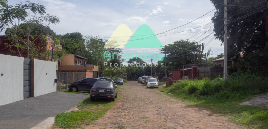 0607 TERRENO EN LAMBARÉ, ZONA YACHT Y GOLF CLUB