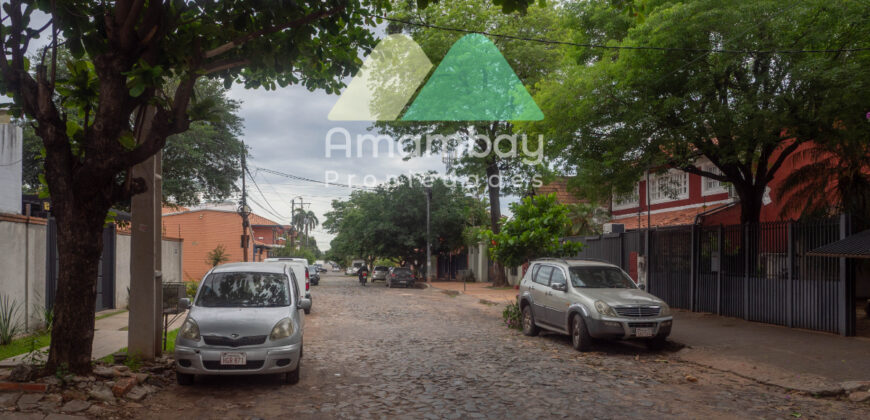 0604 TERRENO EN BARRIO HERRERA, A POCAS CUADRAS DE LA MUNICIPALIDAD